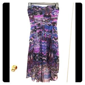 Printed chiffon strapless dress.